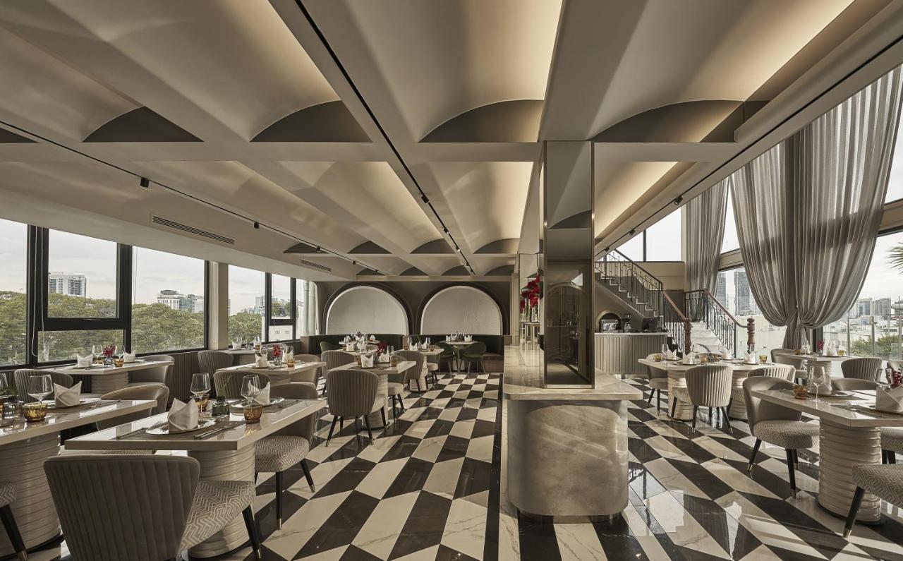 La Siesta Premium Saigon Hotel Ho Chi Minh City Exterior photo The interior of the restaurant