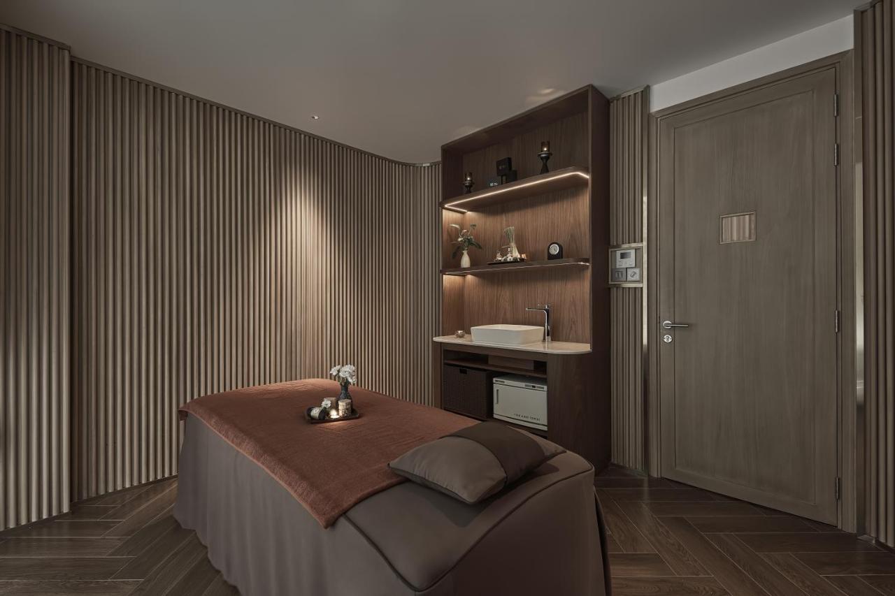 La Siesta Premium Saigon Hotel Ho Chi Minh City Exterior photo Spa treatment room