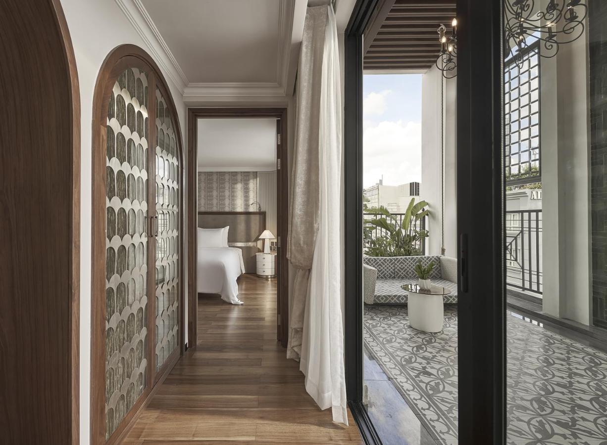 La Siesta Premium Saigon Hotel Ho Chi Minh City Exterior photo A suite at the hotel